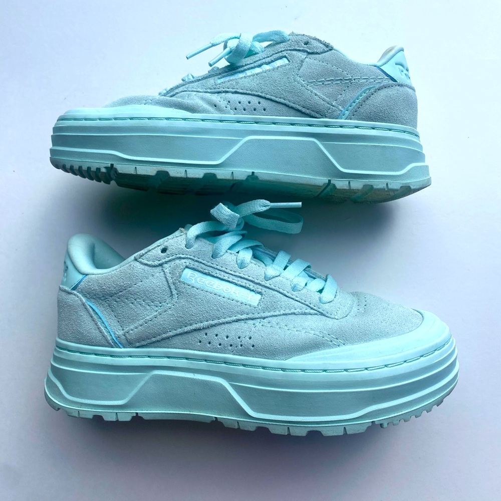 Reebok Woman